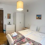 Konukevi касида 3*