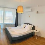 касида Konukevi